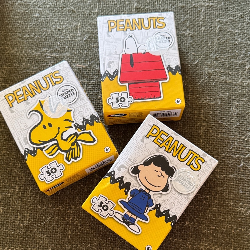 Peanuts 3 Piece Mini Shaped Puzzle Sets Woodstock Snoopy Lucy